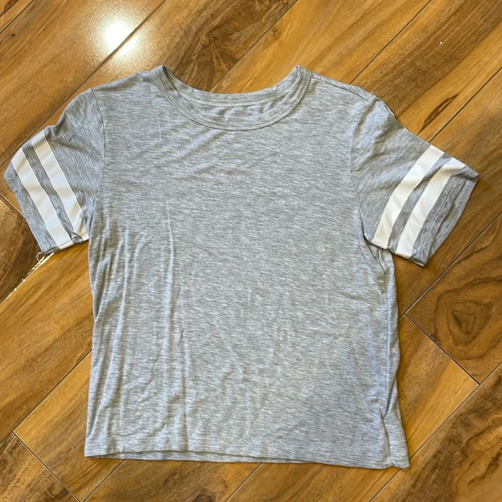 American Eagle, soft and sexy cropped T-shirt size small